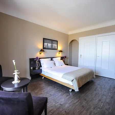 Le Grand Hotel 3*
