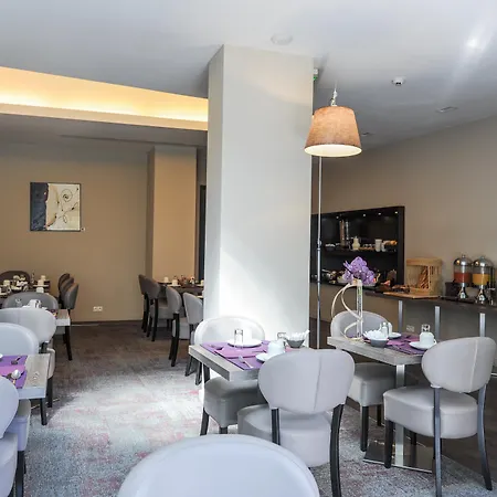 Le Grand Hotel 3*