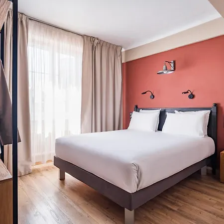 Hotel Le Grand 3*